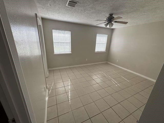 3 John Kay Road, Huntsville, TX 77320