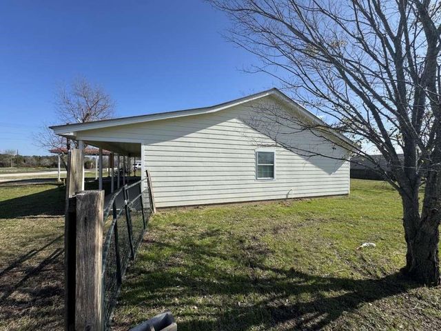 3 John Kay Road, Huntsville, TX 77320