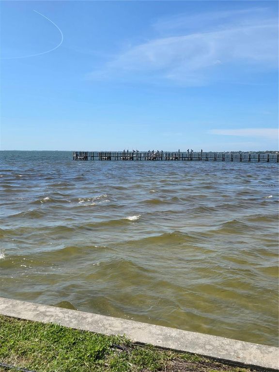 337 N SHORE DRIVE, SARASOTA, FL 34234 — photo 2