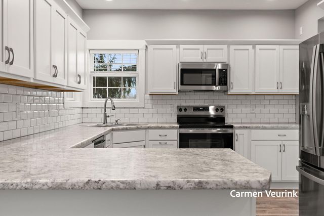 10971 Lance Avenue, Allendale, MI 49401