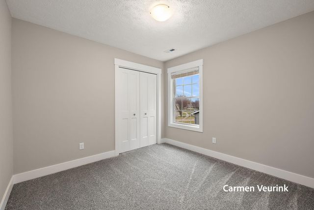 10971 Lance Avenue, Allendale, MI 49401