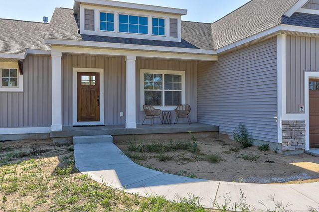 14952 Fillmore Street, West Olive, MI 49460