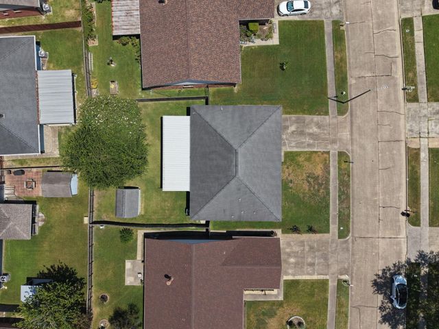 9839 Rustic Rock Road, La Porte, TX 77571