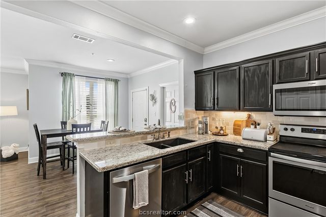 801 Luther Street W 1402, College Station, TX 77840