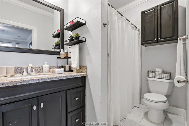 801 Luther Street W 1402, College Station, TX 77840