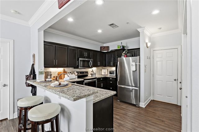 801 Luther Street W 1402, College Station, TX 77840