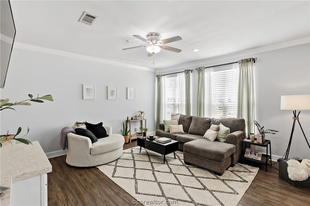 801 Luther Street W 1402, College Station, TX 77840