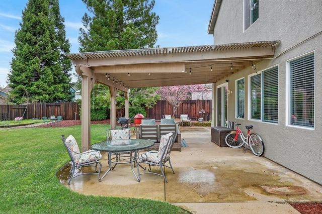 6007 Connery Dr, Cameron Park, CA 95682