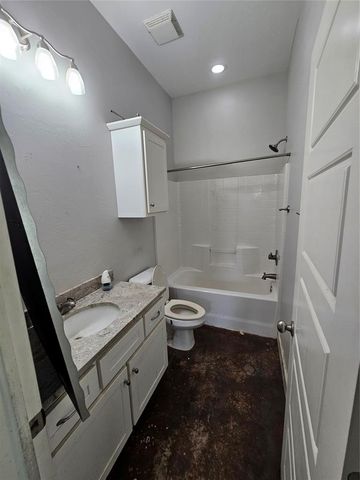 26676 Briar Oak Drive, Blanchard, OK 73010
