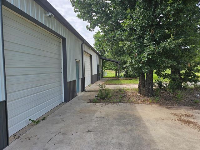 26676 Briar Oak Drive, Blanchard, OK 73010