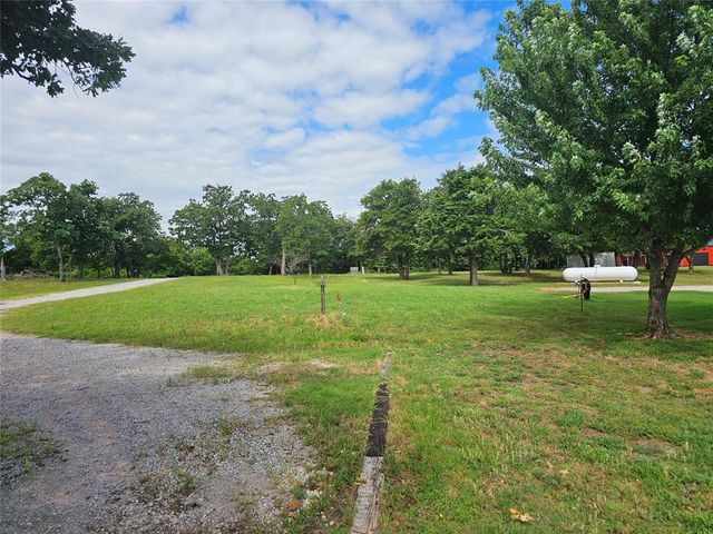26676 Briar Oak Drive, Blanchard, OK 73010