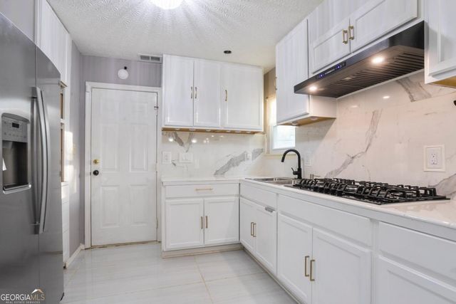 176 Bay Court Drive, Stockbridge, GA 30281