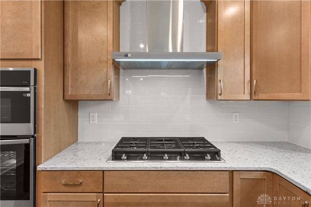 135 Magnolia Lane, Springboro, OH 45066