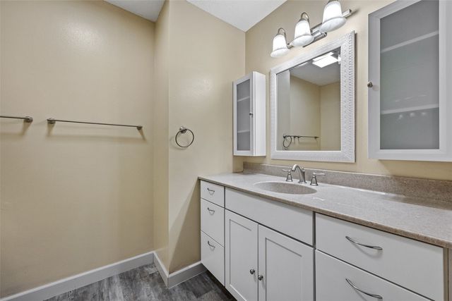 3205 33rd Avenue SW, Cedar Rapids, IA 52404