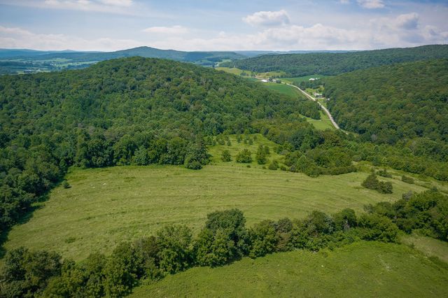 3908 Lost Creek Rd, Sparta, TN 38583