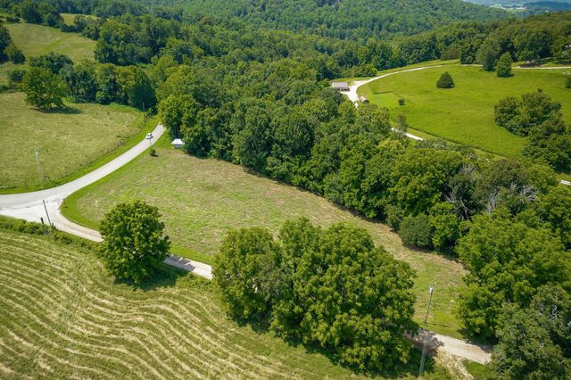 3908 Lost Creek Rd, Sparta, TN 38583