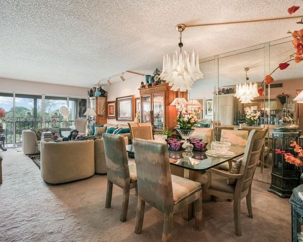 3930 Inverrary Boulevard 406D, Lauderhill, FL 33319
