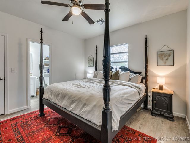 1330 N Santa Fe Avenue, Tulsa, OK 74127