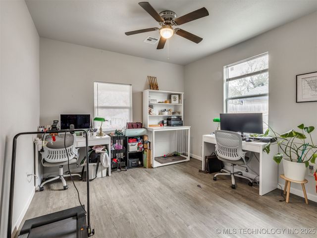 1330 N Santa Fe Avenue, Tulsa, OK 74127