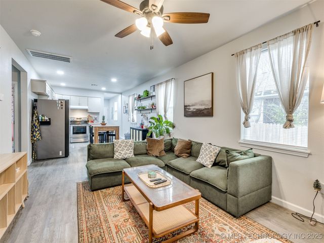 1330 N Santa Fe Avenue, Tulsa, OK 74127