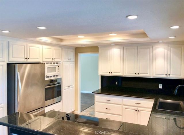 824 Hasting Circle, Claremont, CA 91711