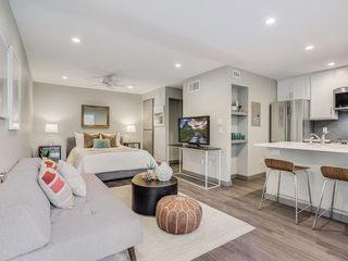 615 Upson ST 106, Austin, TX 78703