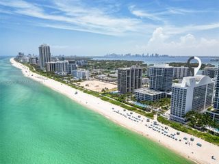 6801 Collins Ave 308 (Door 316), Miami Beach, FL 33141