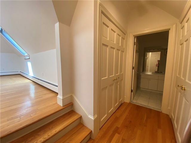 61 Ledge Road J, Newport, RI 02840