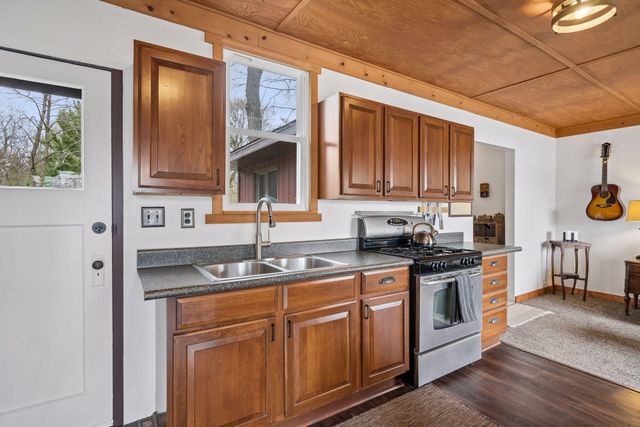 4692 115th Avenue, Clear Lake, MN 55319