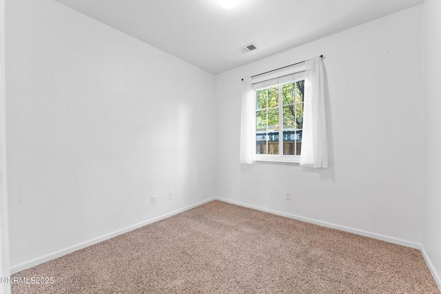 2661 Lawry Drive, Sparks, NV 89436