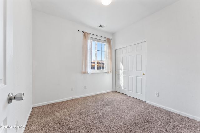 2661 Lawry Drive, Sparks, NV 89436