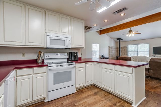 1110 Jones Road, Weatherford, TX 76088