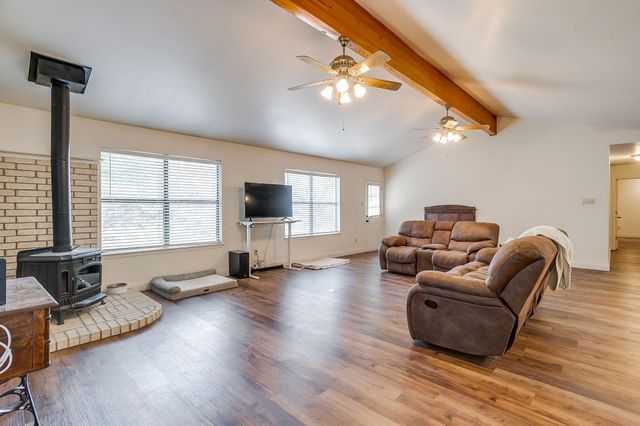 1110 Jones Road, Weatherford, TX 76088