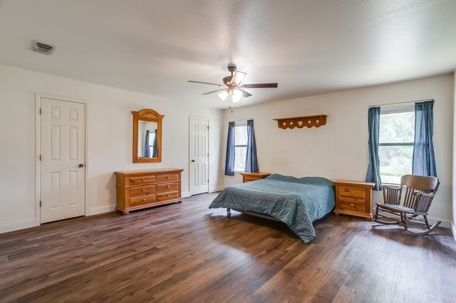 1110 Jones Road, Weatherford, TX 76088