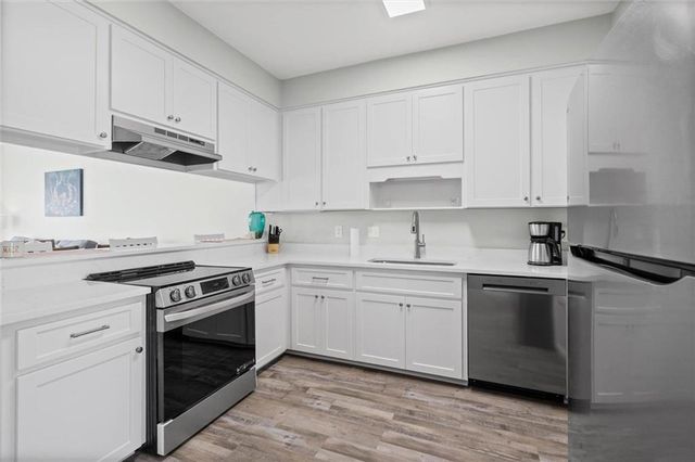 1467 Sandy Lane B, Gulf Shores, AL 36542