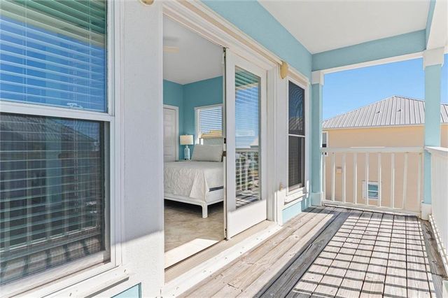 1467 Sandy Lane B, Gulf Shores, AL 36542