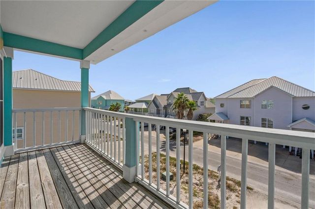 1467 Sandy Lane B, Gulf Shores, AL 36542