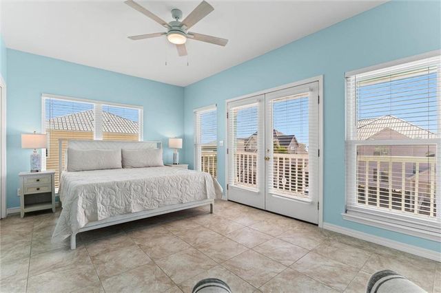 1467 Sandy Lane B, Gulf Shores, AL 36542