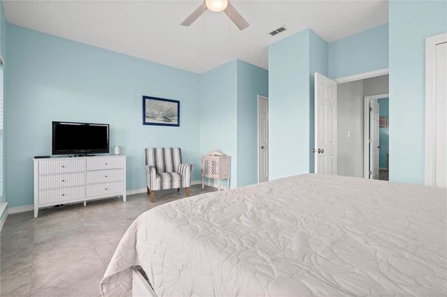 1467 Sandy Lane B, Gulf Shores, AL 36542