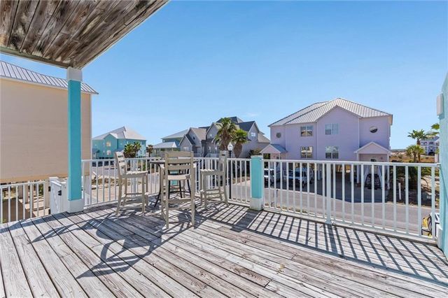 1467 Sandy Lane B, Gulf Shores, AL 36542