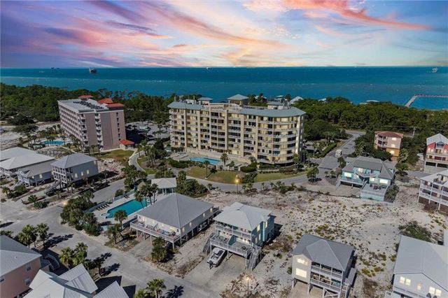 1467 Sandy Lane B, Gulf Shores, AL 36542