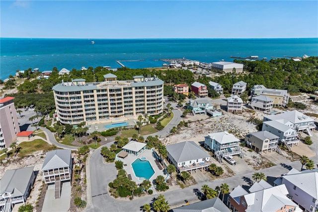 1467 Sandy Lane B, Gulf Shores, AL 36542