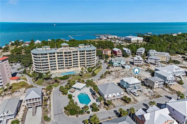 1467 Sandy Lane B, Gulf Shores, AL 36542