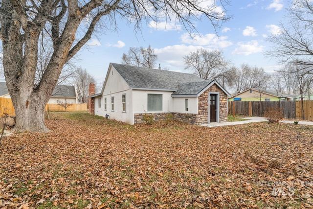 317 E Ithaca Street, Caldwell, ID 83605