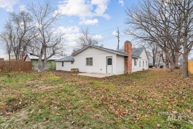 317 E Ithaca Street, Caldwell, ID 83605