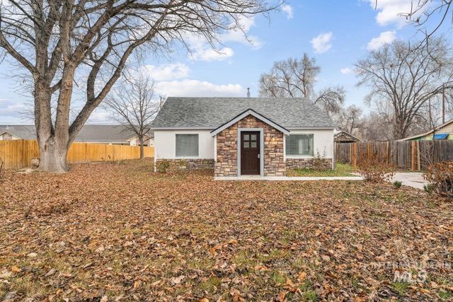 317 E Ithaca Street, Caldwell, ID 83605