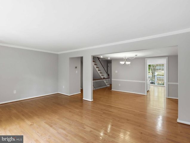 1650 ALBERMARLE DR, Crofton, MD 21114
