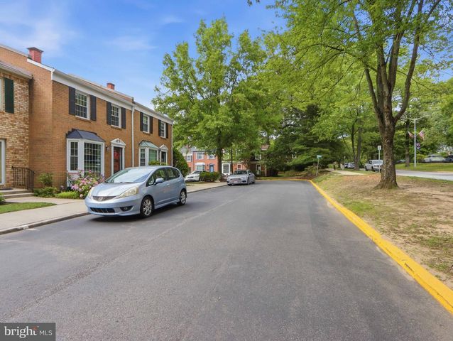 1650 ALBERMARLE DR, Crofton, MD 21114