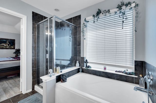 104 Coyote Run, Waxahachie, TX 75165