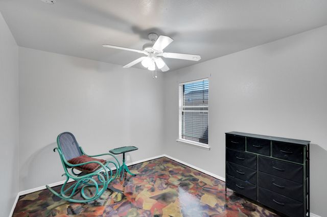 104 Coyote Run, Waxahachie, TX 75165